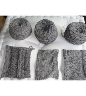 Laine couleur naturelle gris "granite"